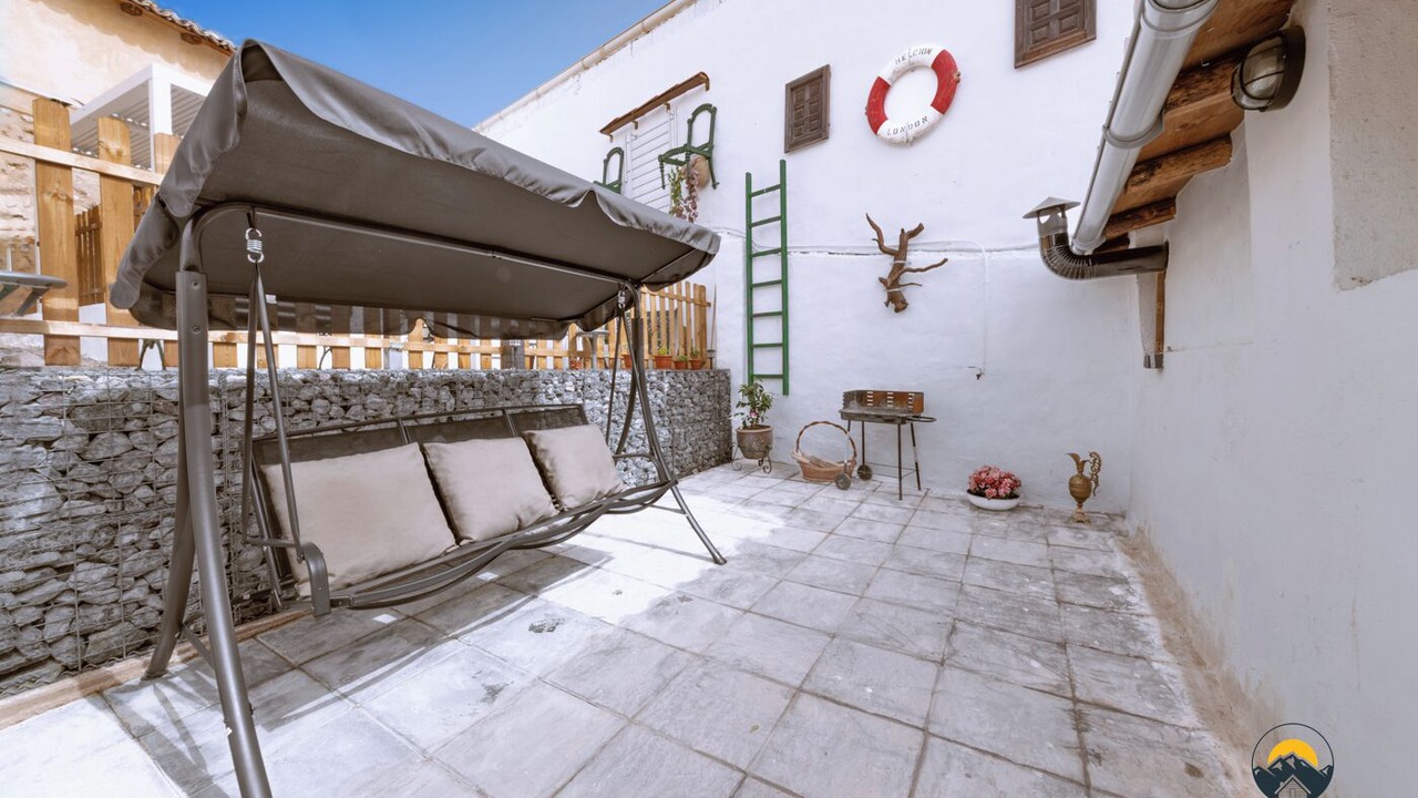 Photo of Patio Balcony in Corcoles