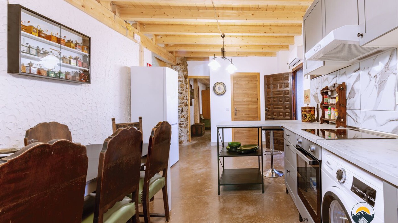 Photo of Kitchen in Corcoles