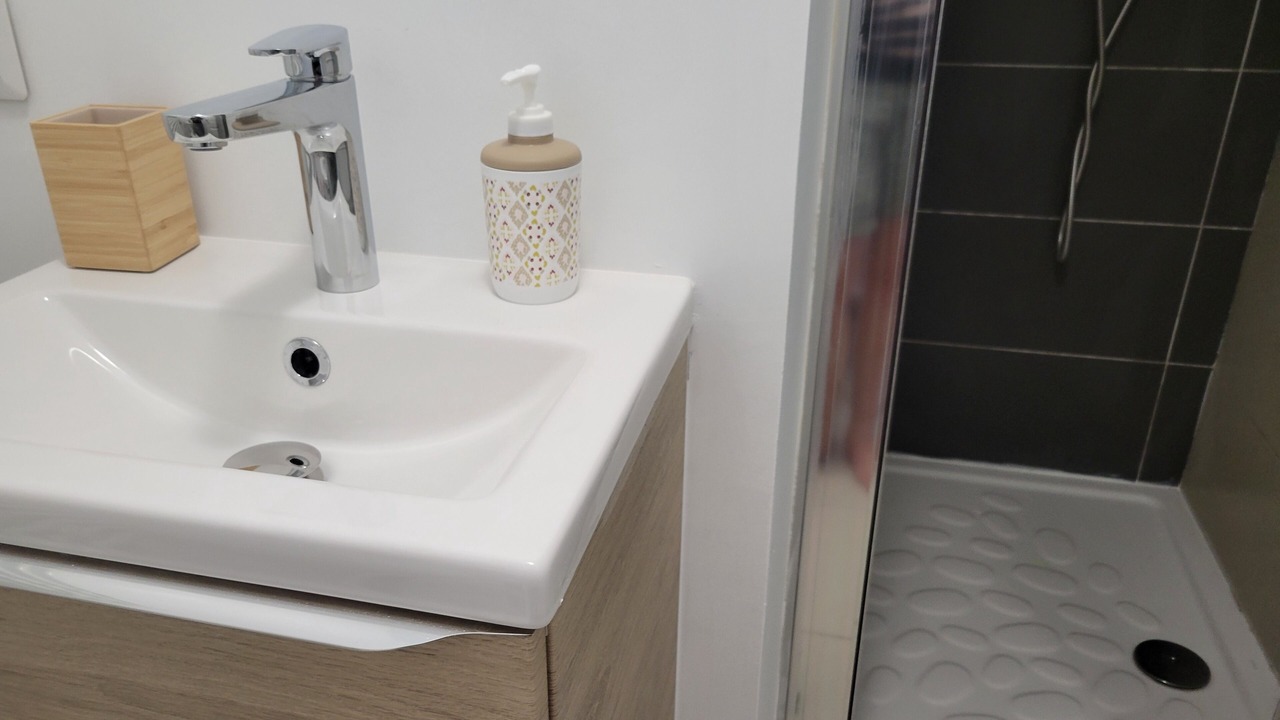 Photo of Bathroom in Remoulins