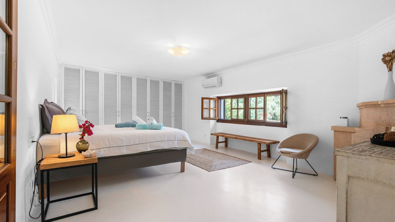 Photo of Bedroom in Esporles