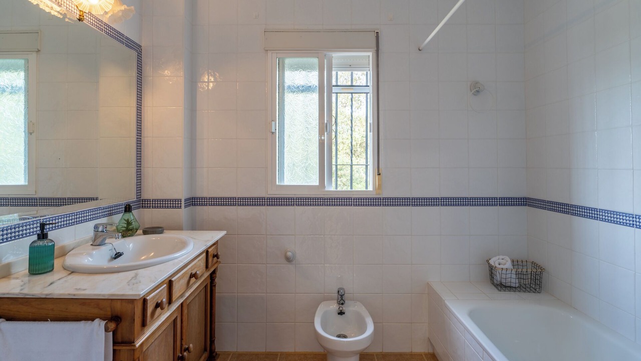 Photo of Bathroom in Cerro Muriano