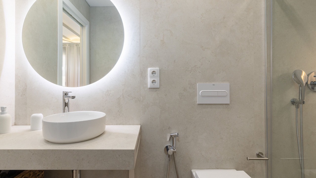 Photo of Bathroom in El Cabanyal