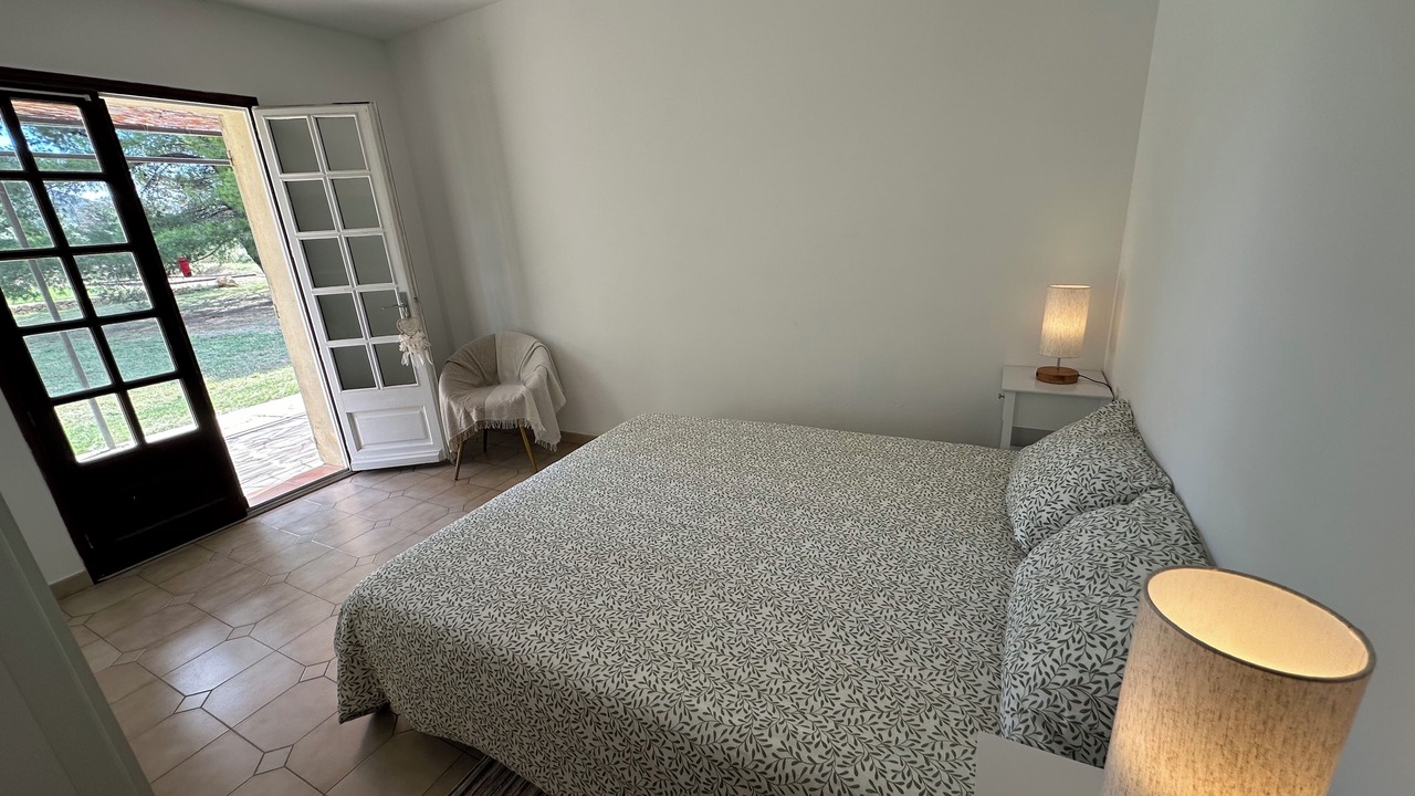 Photo of Bedroom in Eygalieres