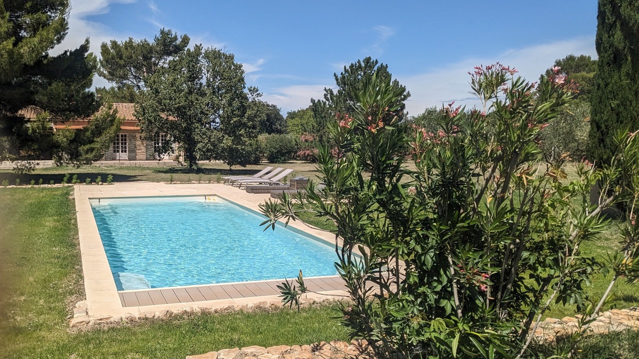 Photo of Outdoor in Eygalieres