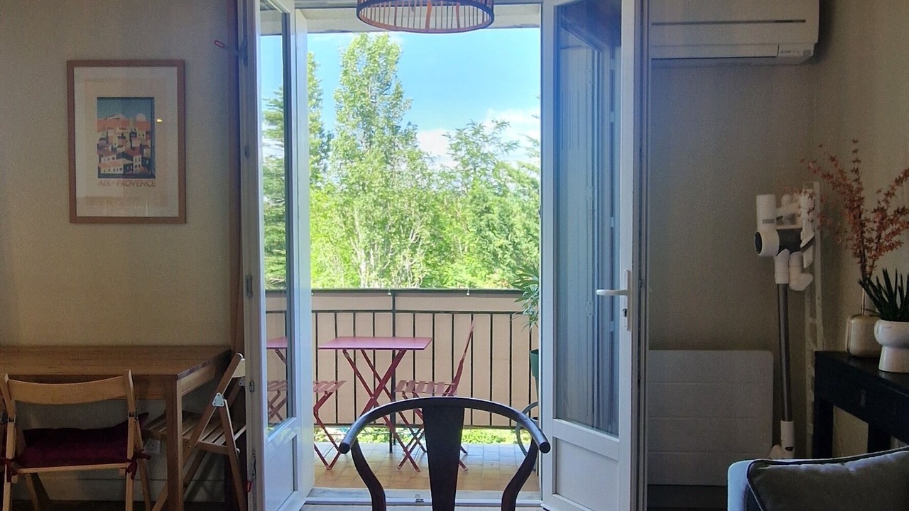Photo of Livingroom in Grand Sud