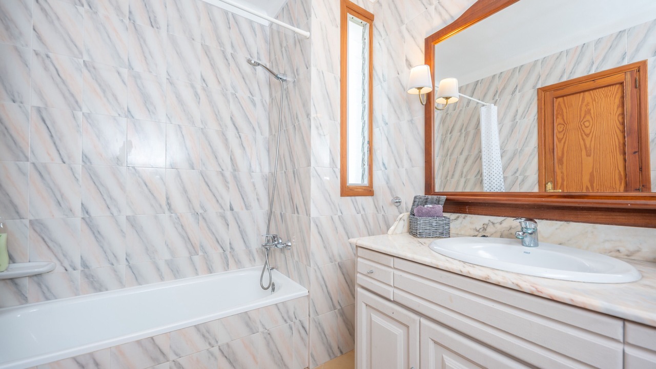 Photo of Bathroom in Marina Manresa