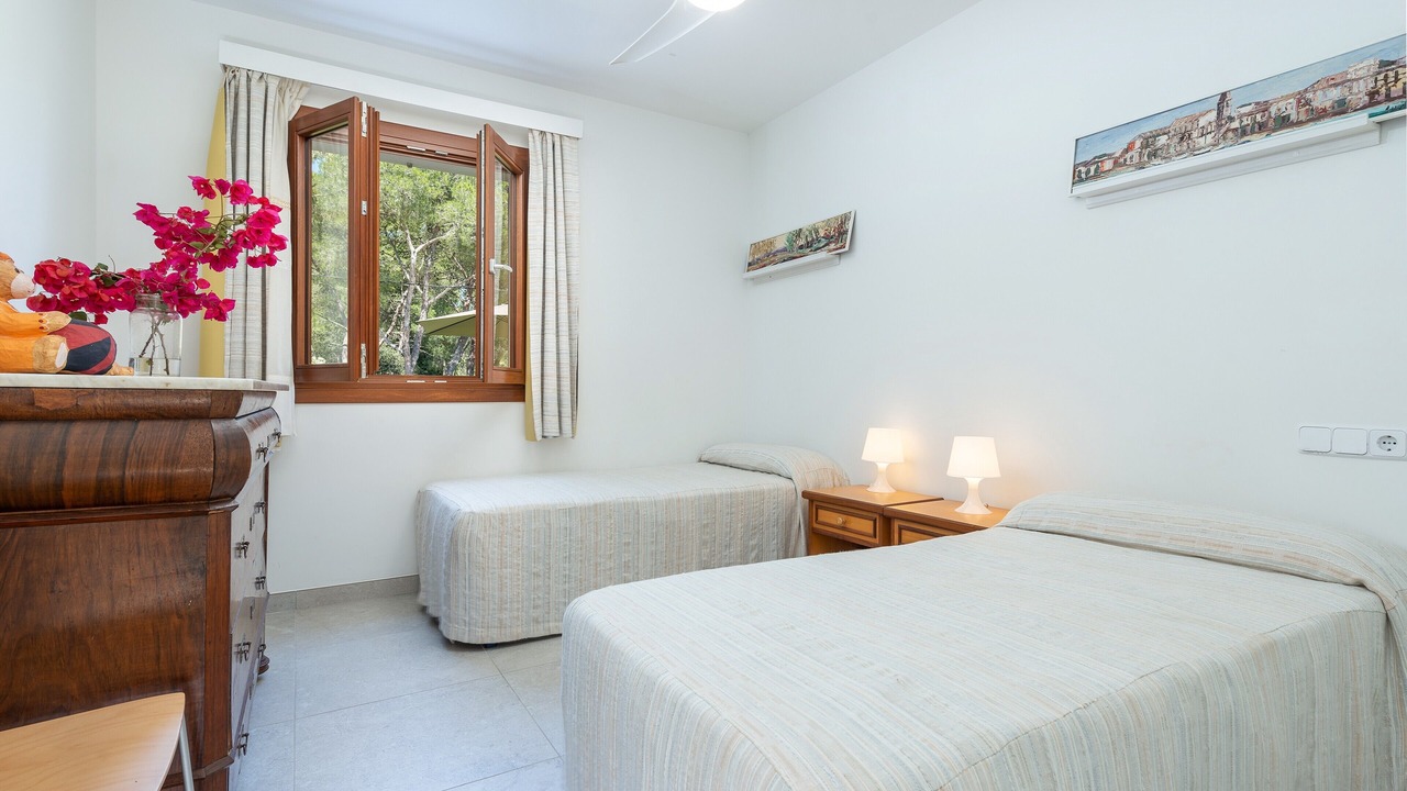 Photo of Bedroom in Marina Manresa