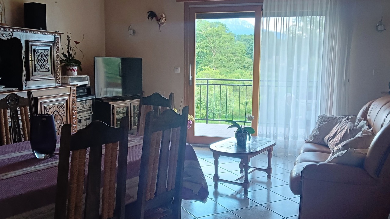 Photo of Livingroom in Larringes