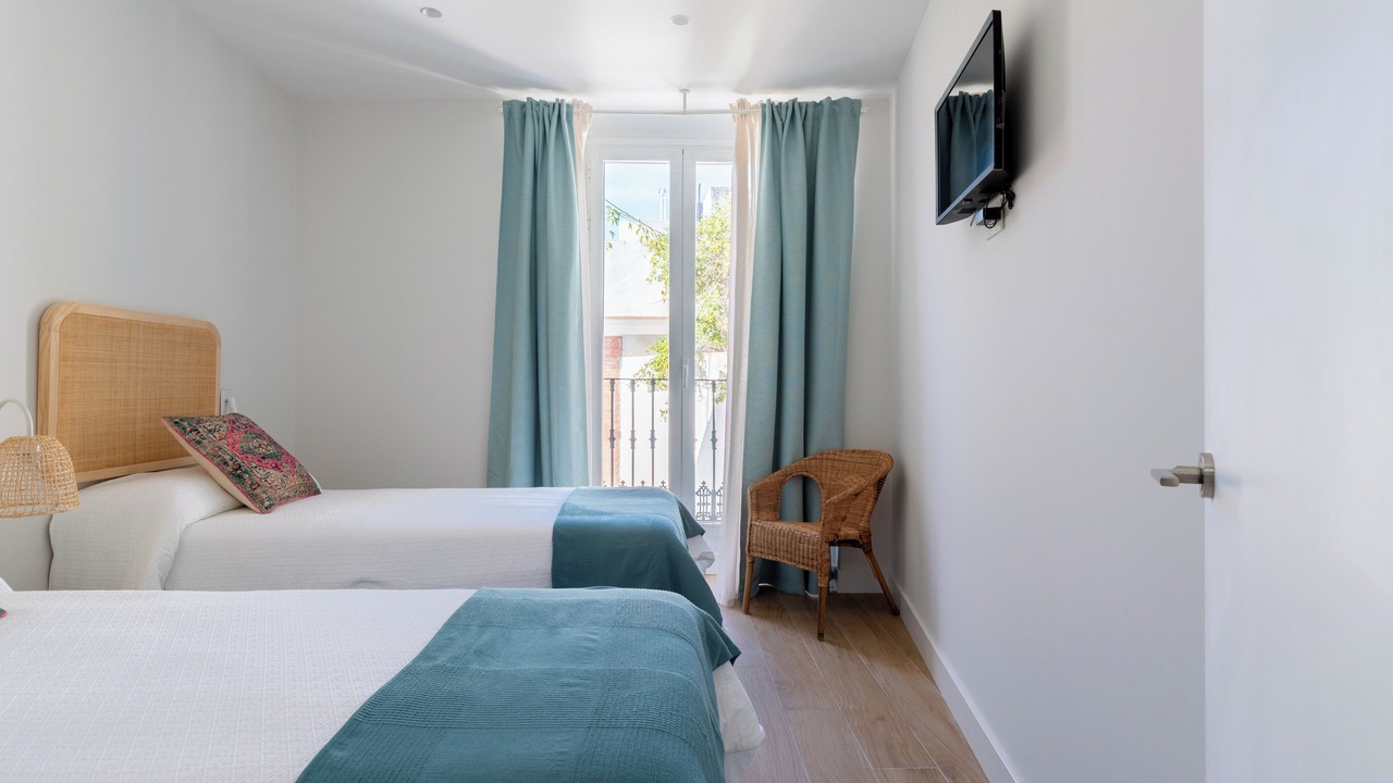 Photo of Bedroom in Alameda