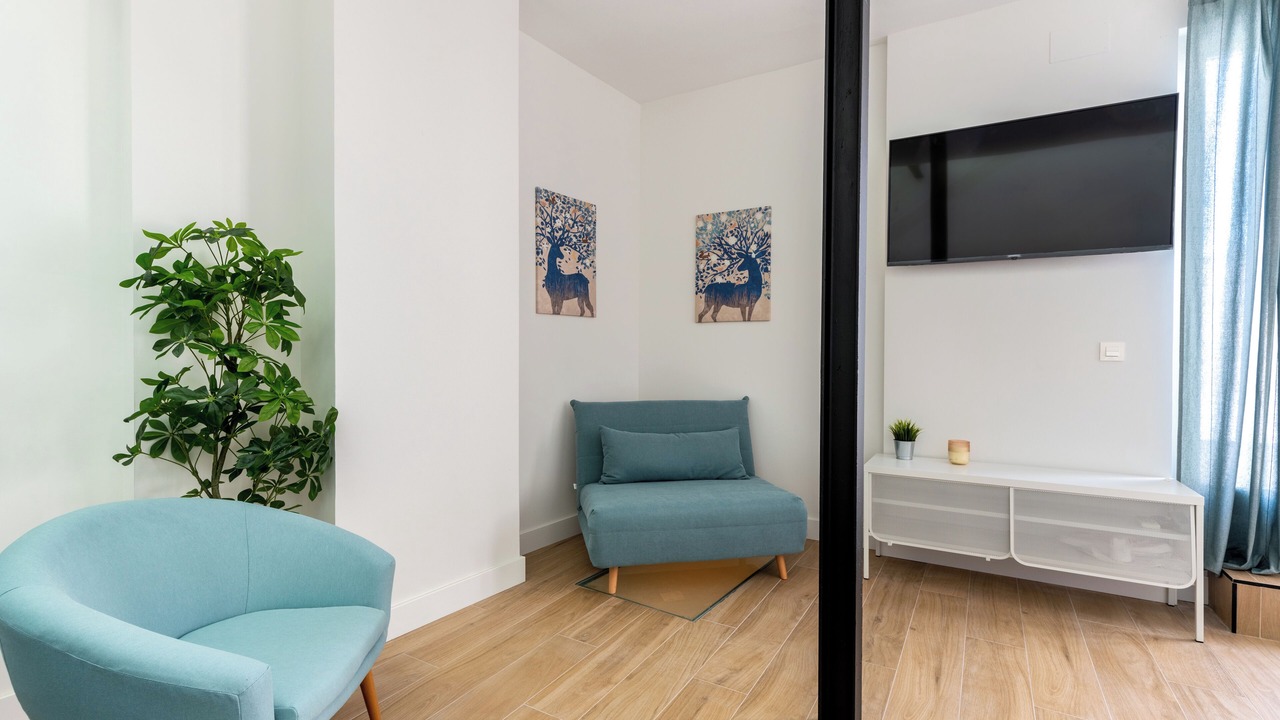 Photo of Livingroom in Alameda
