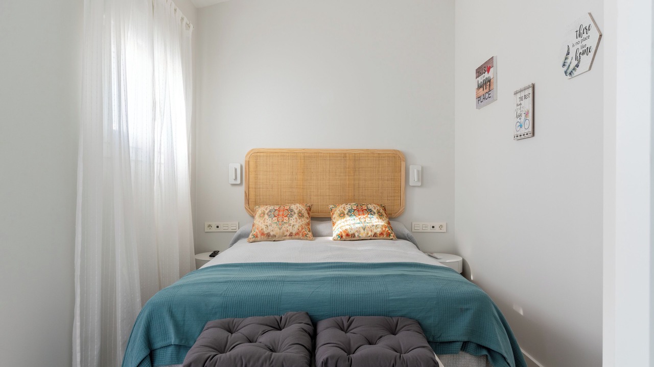 Photo of Bedroom in Alameda