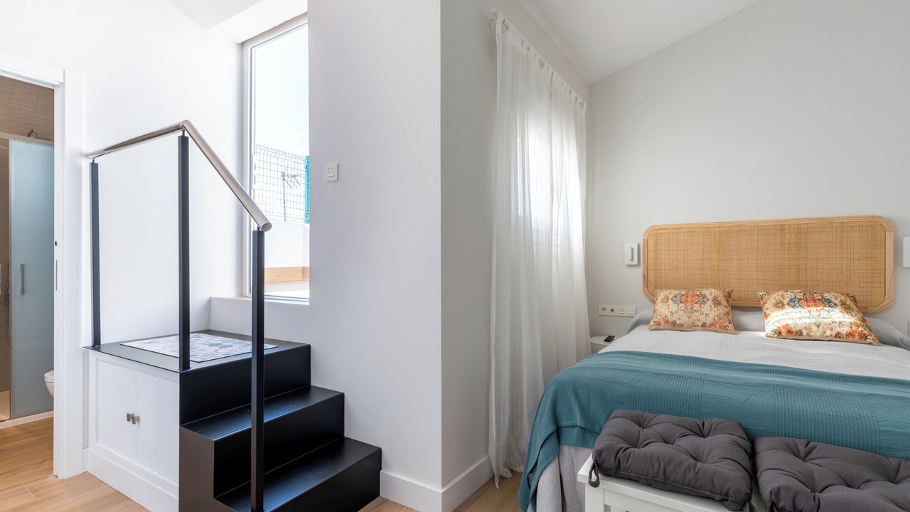 Photo of Bedroom in Alameda