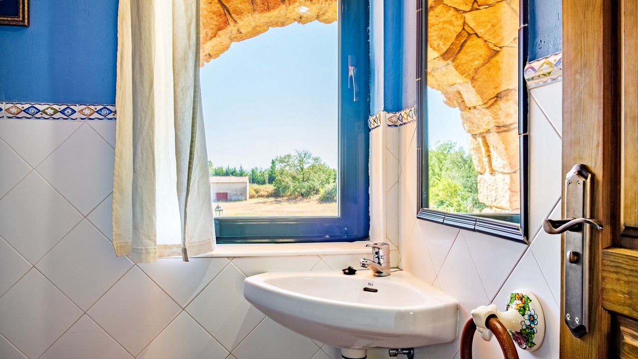 Photo of Bathroom in Candeleda