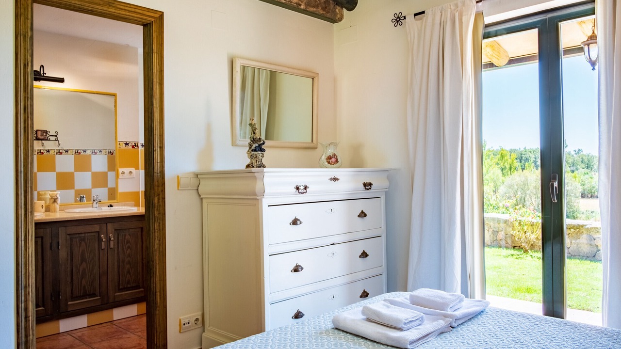 Photo of Bedroom in Candeleda