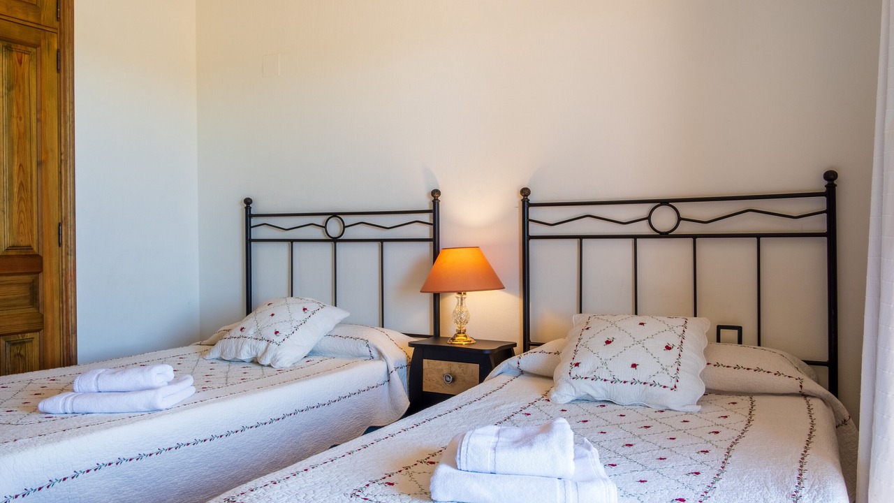 Photo of Bedroom in Candeleda