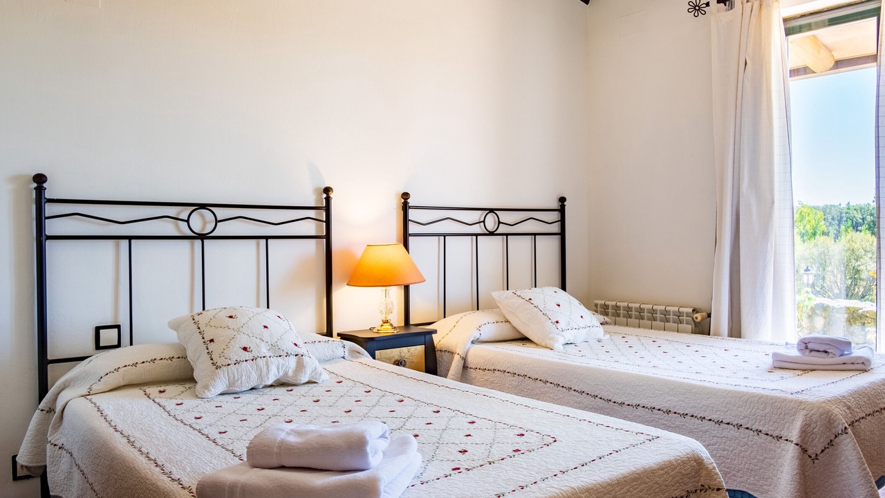 Photo of Bedroom in Candeleda