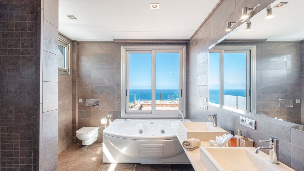 Photo of Bathroom in San Eugenio