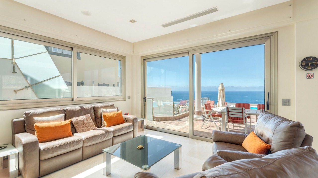 Photo of Livingroom in San Eugenio