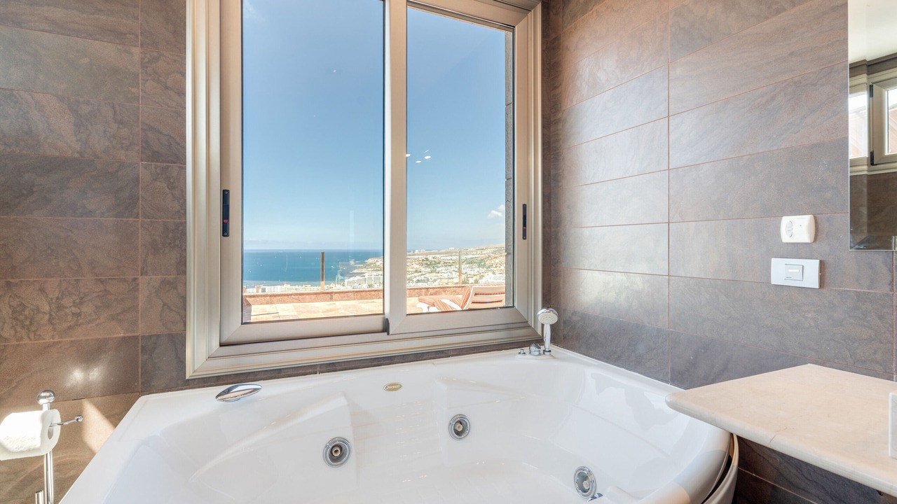 Photo of Bathroom in San Eugenio