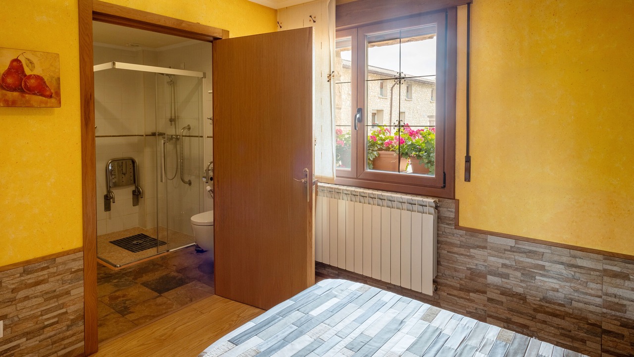 Photo of Bedroom in Asparrena