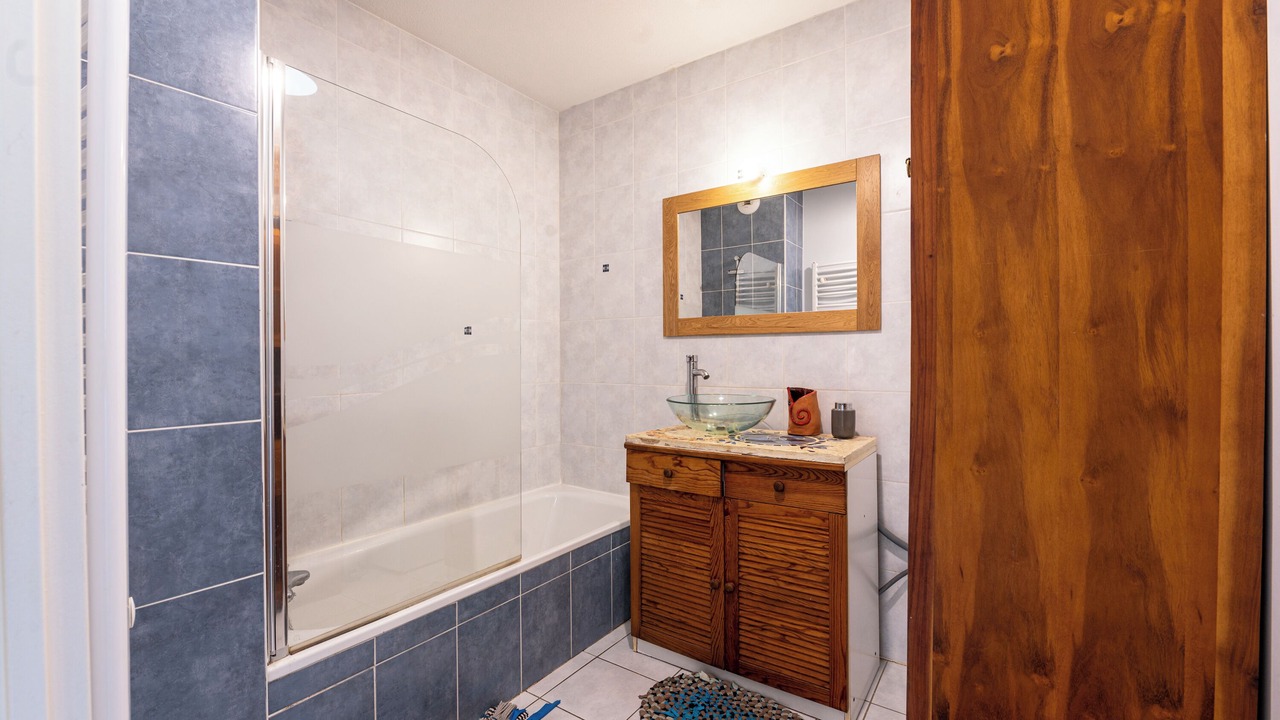 Photo of Bathroom in Seynod
