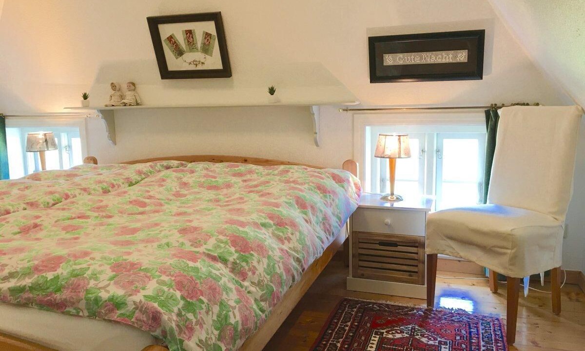 Photo of Bedroom in Midlum