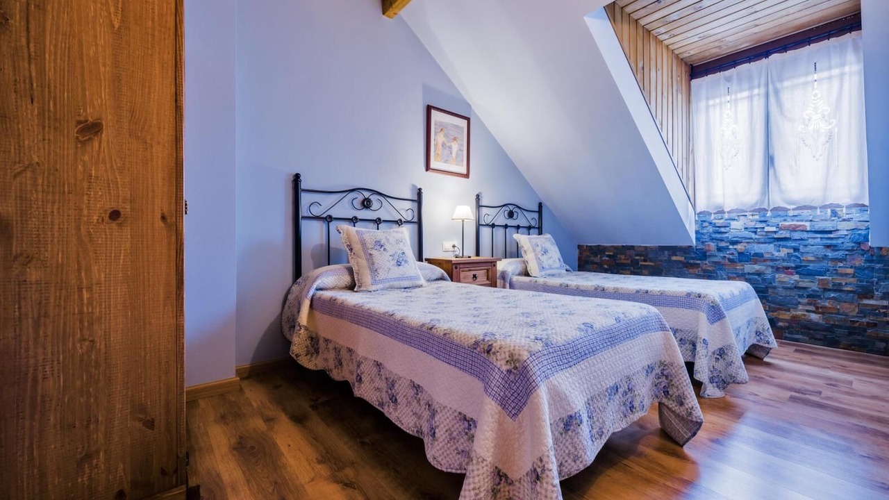 Photo of Bedroom in Caboalles de Abajo