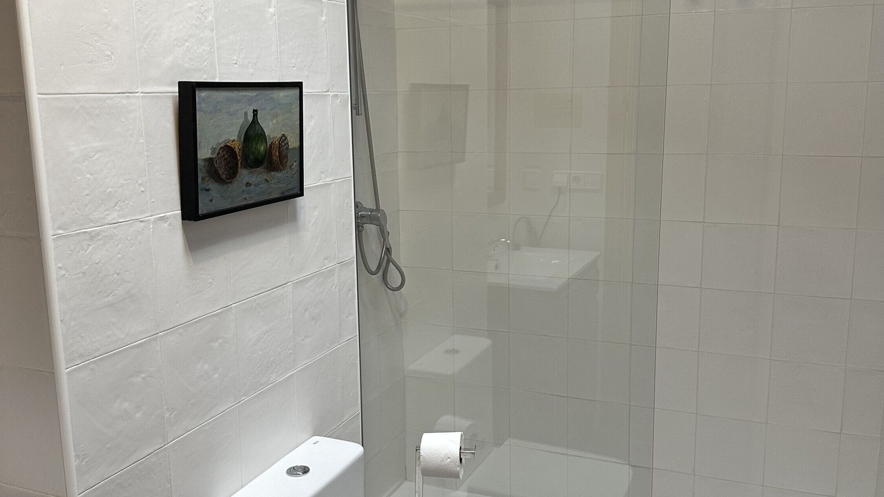 Photo of Bathroom in Lerin