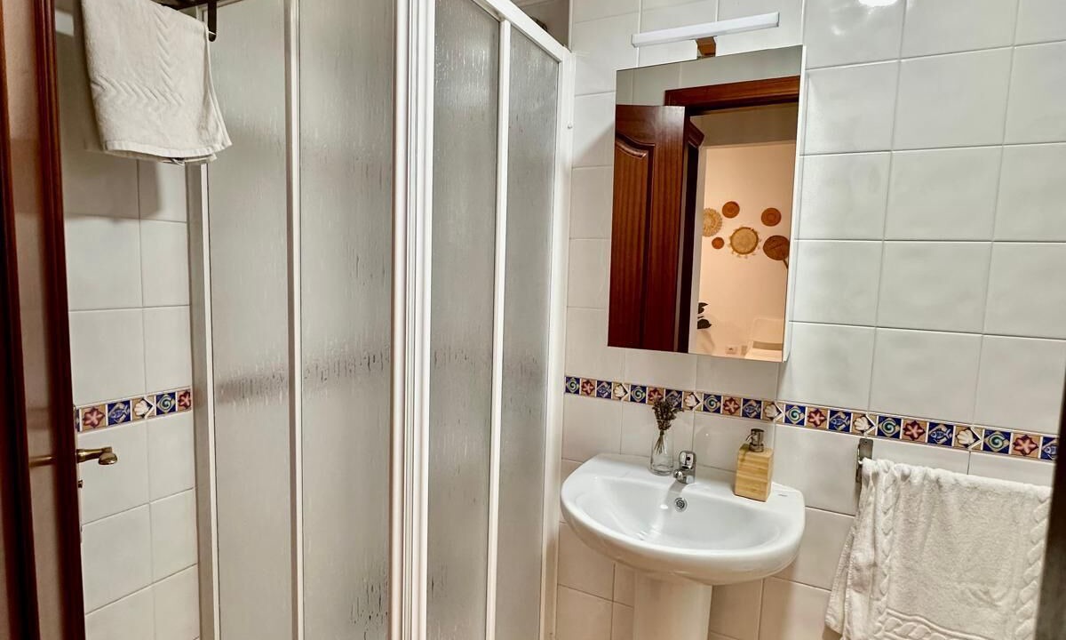 Photo of Bathroom in Sardina