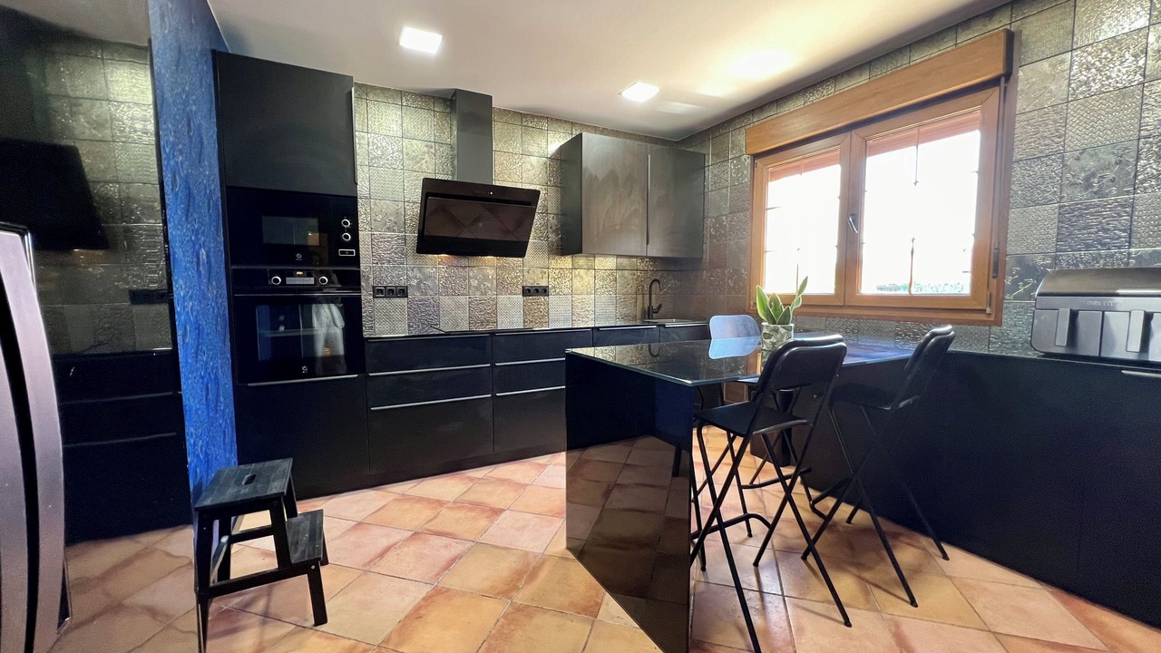 Photo of Kitchen in Camargo