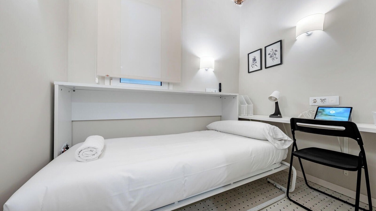 Photo of Bedroom in Sants-Badal