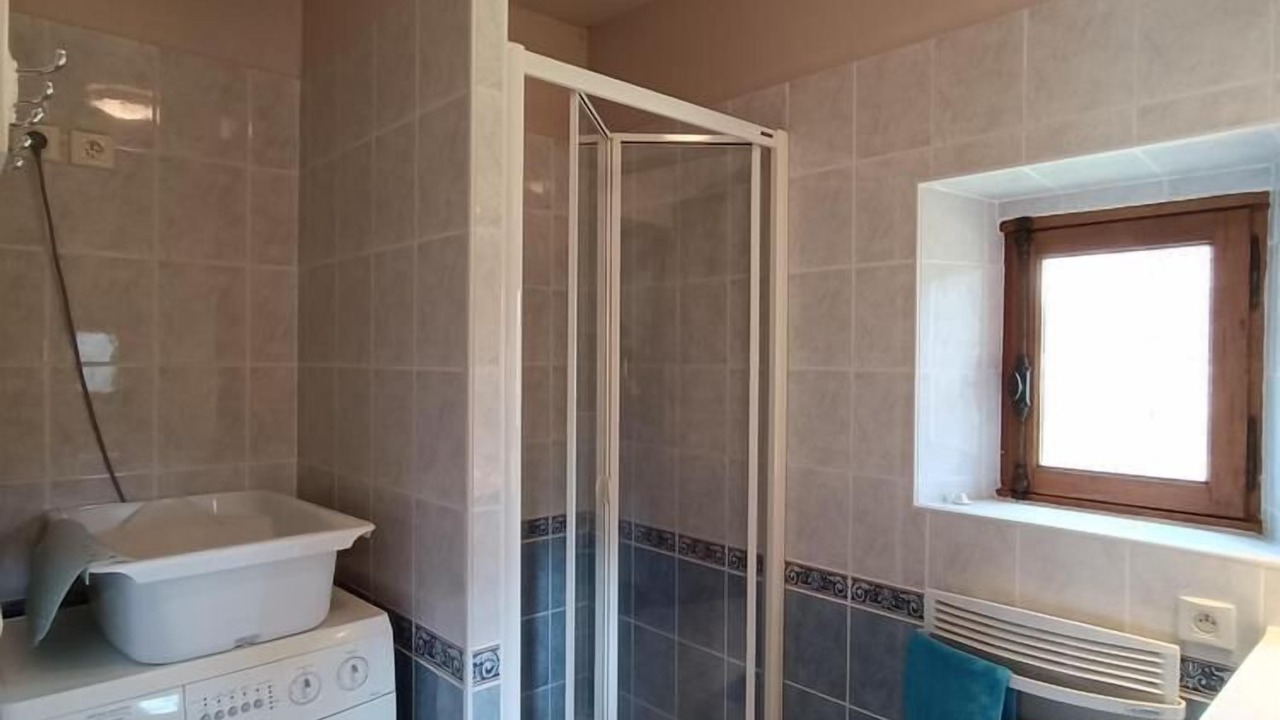 Photo of Bathroom in Theminettes