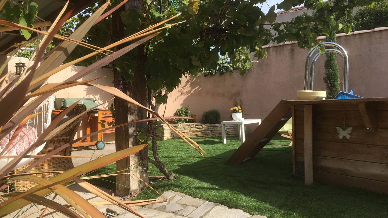Photo of Patio Balcony in Jonquerettes