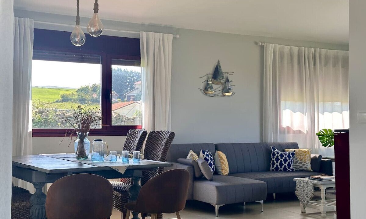 Photo of Livingroom in Ajo