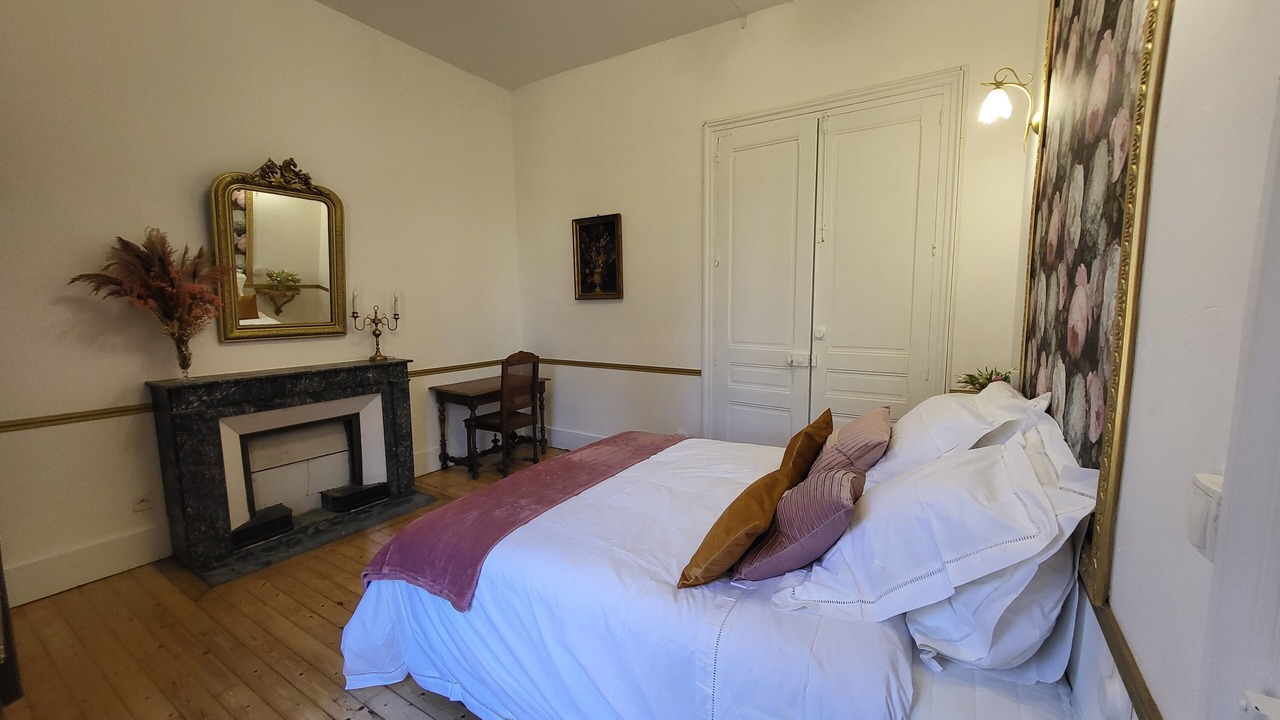 Photo of Bedroom in Marcilloles