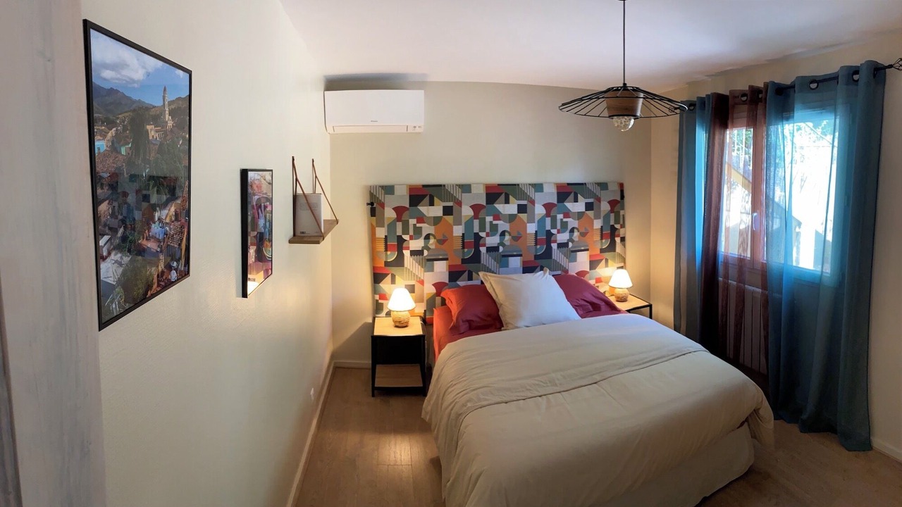 Photo of Bedroom in Saint-Benezet