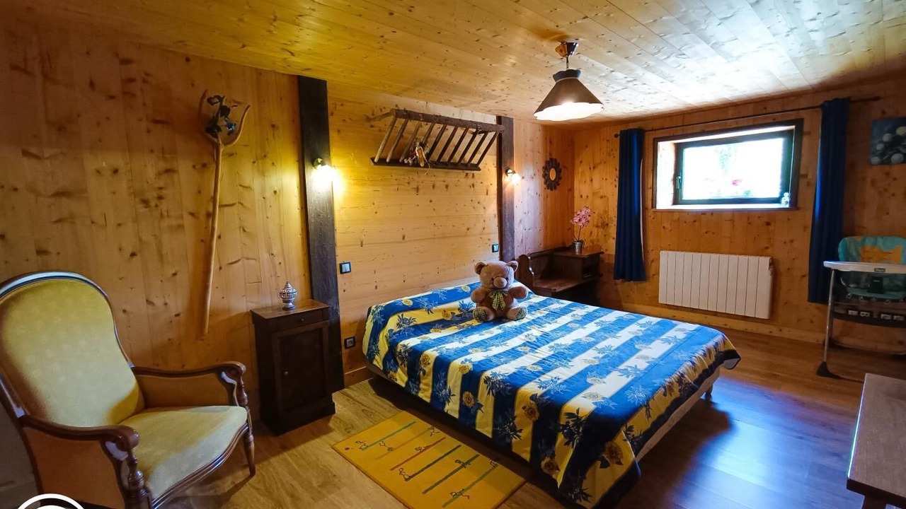 Photo of Bedroom in Aynac