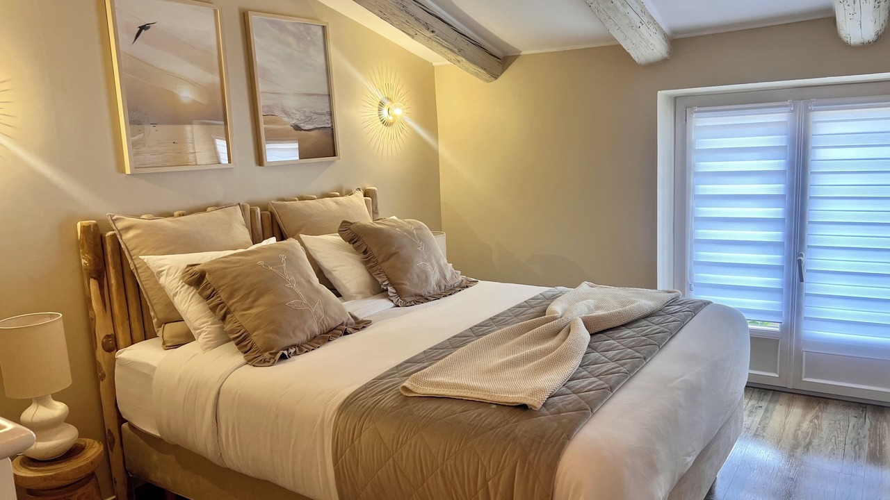 Photo of Bedroom in Mouries