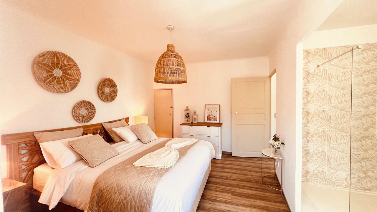 Photo of Bedroom in Mouries