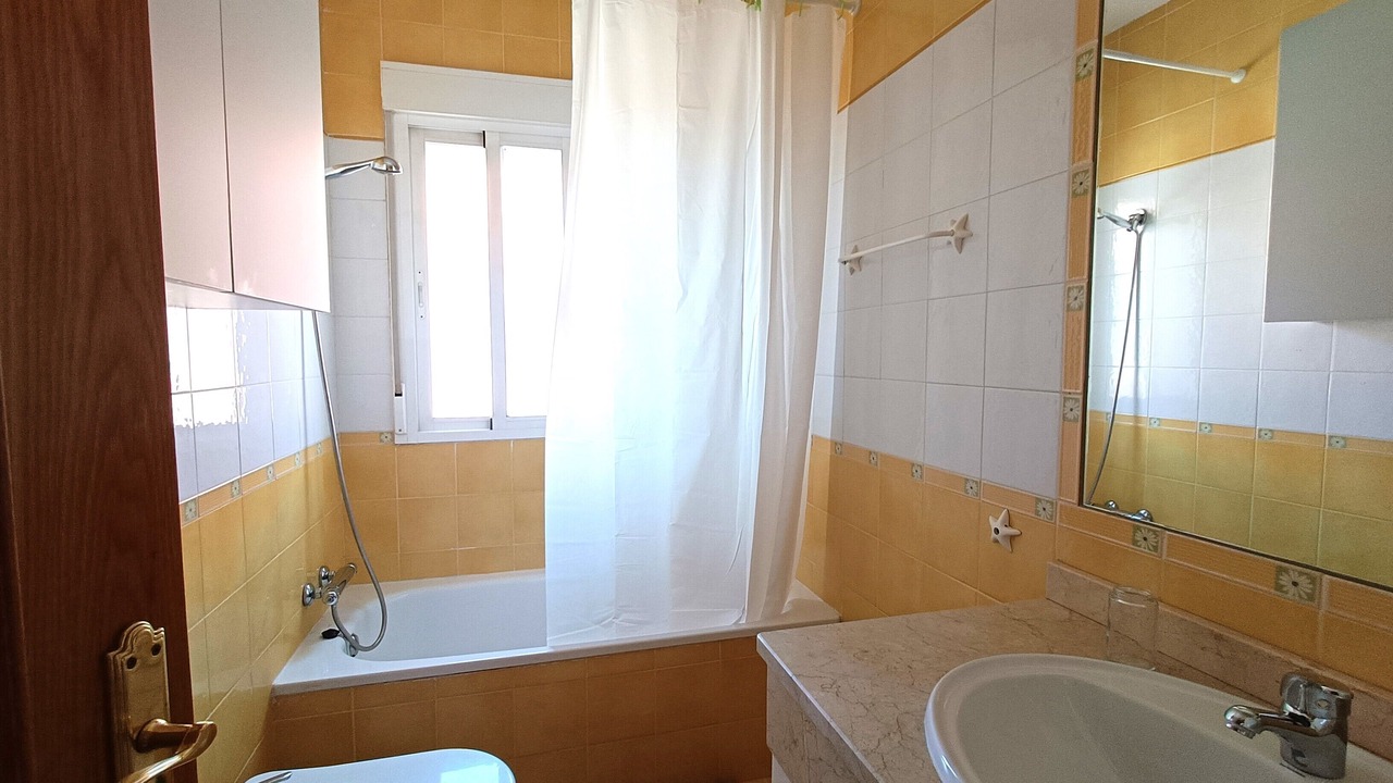 Photo of Bathroom in Torrejon del Rey