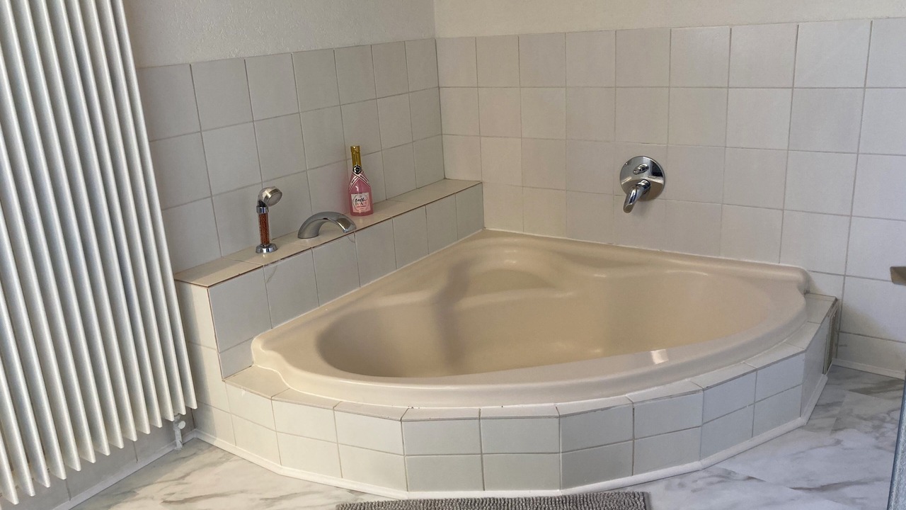 Photo of Bathroom in Ambilly