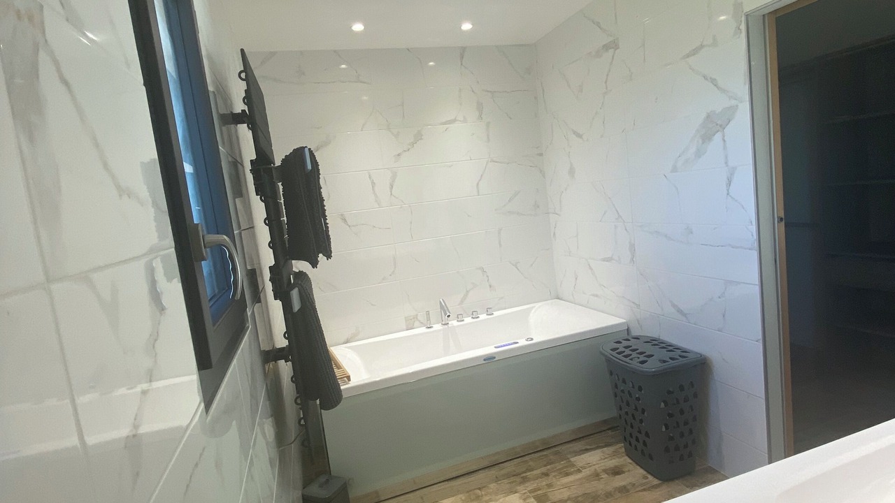Photo of Bathroom in Caremeau
