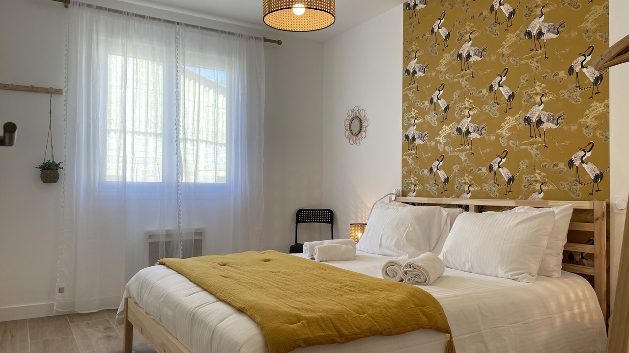 Photo of Bedroom in Entraigues-sur-la-Sorgue