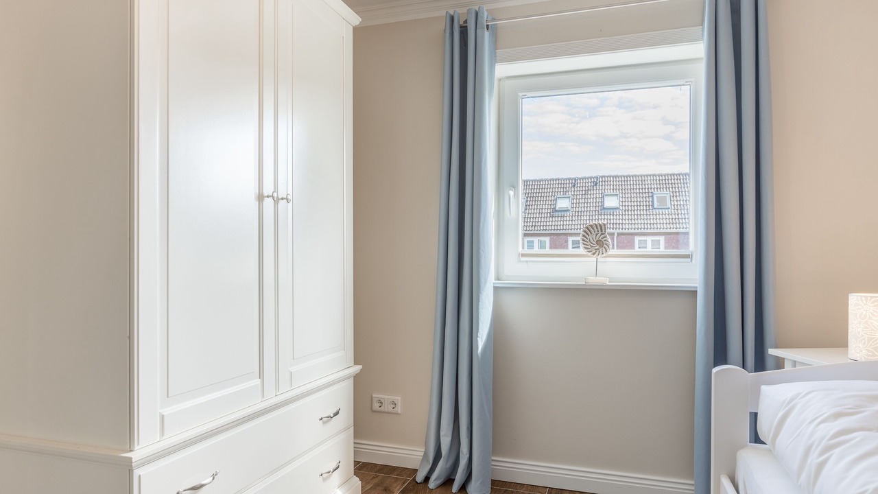 Photo of Bedroom in List