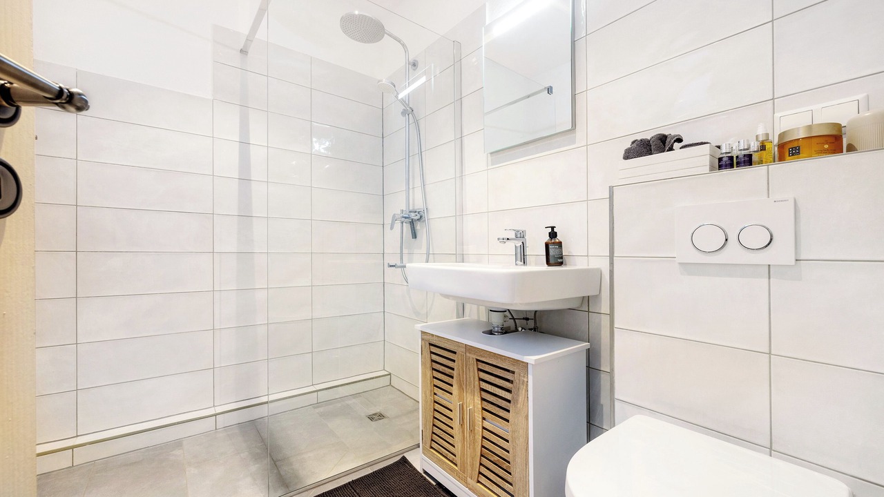 Photo of Bathroom in Vahrenwald-List