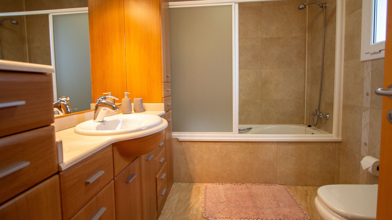 Photo of Bathroom in El Perello