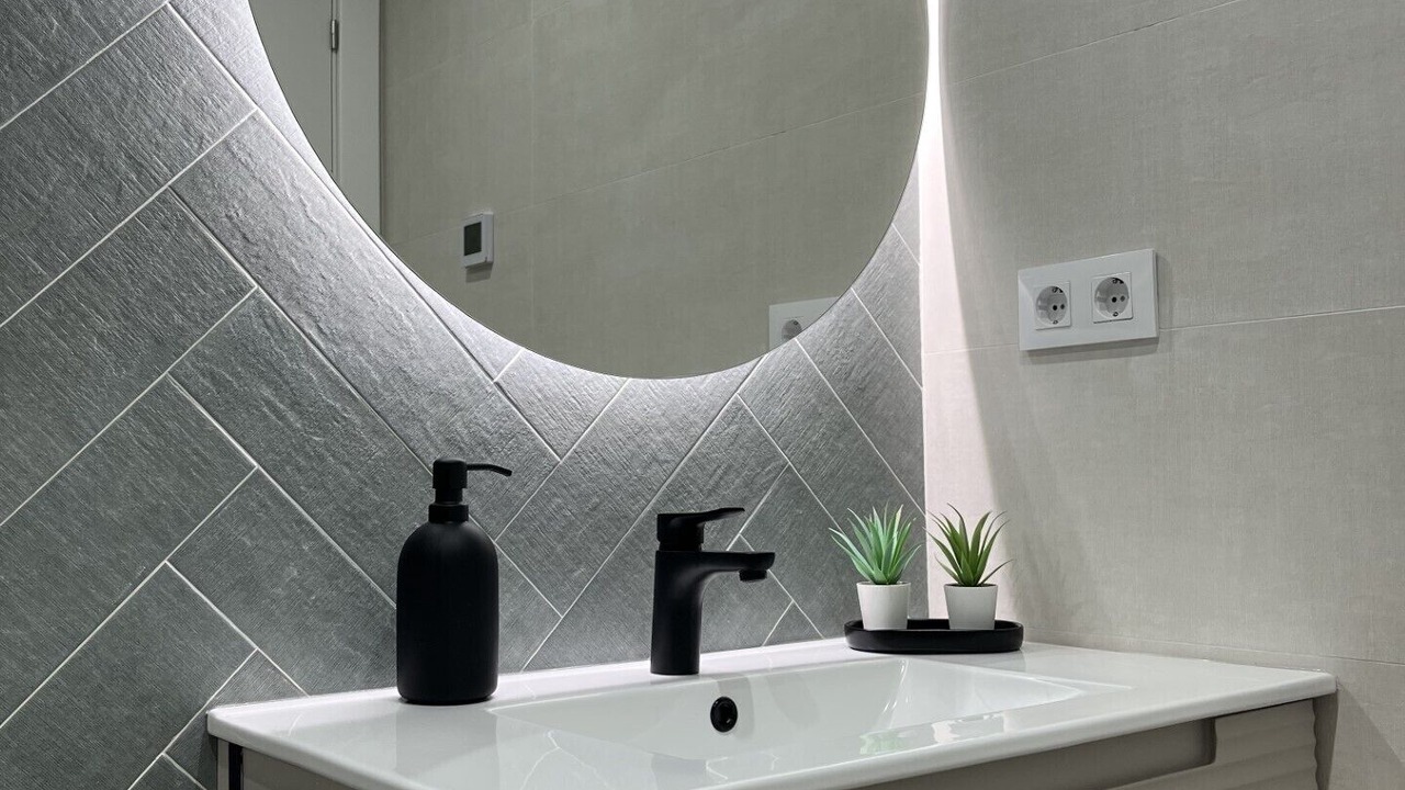 Photo of Bathroom in Mombeltran