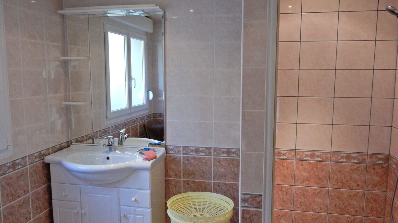 Photo of Bathroom in Haut-du-Them-Chateau-Lambert