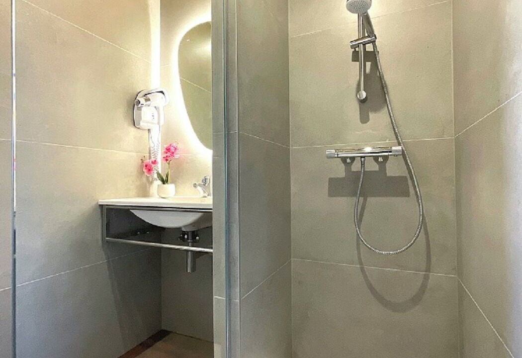 Photo of Bathroom in Septmoncel les Molunes