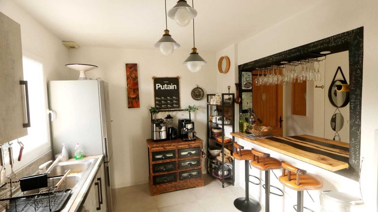 Photo of Kitchen in Saint-Saturnin-les-Avignon